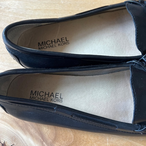 MICHAEL MICHAEL KORS MOCCASINS 7.5 BLACK LEATHER RUBBER SOLE DRIVING LOAFER - Picture 8 of 12